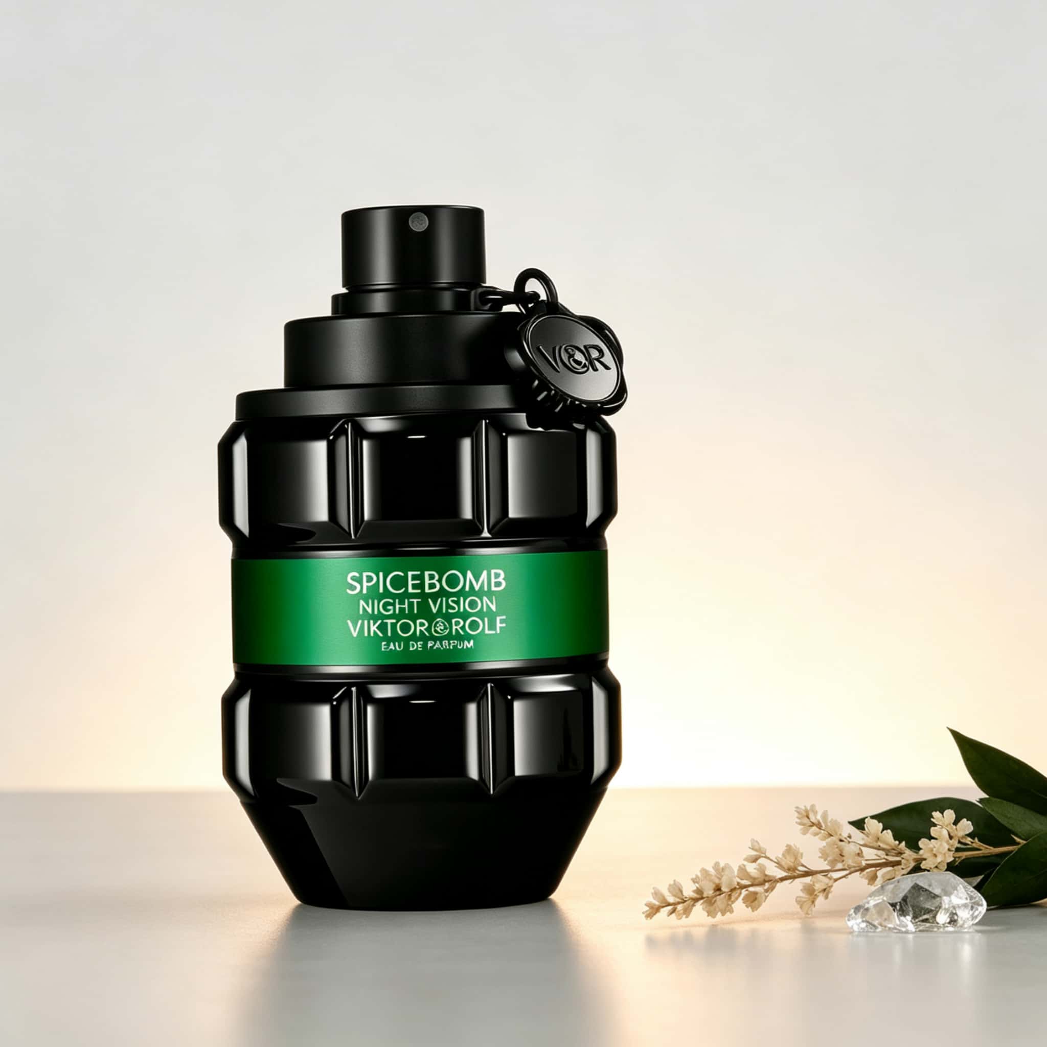 Parfum Pria Viktor & Rolf Nigh - Fragrance And Perfume ulasan dan harga
